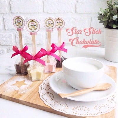 Misstar Cafe by Davika