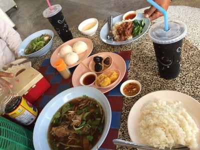 รวมมิตร ก๋วยเตี๋ยว @ กันทรารมย์