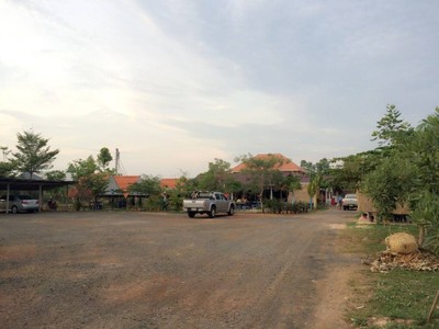 ที่จอดรถสะดวกสบาย