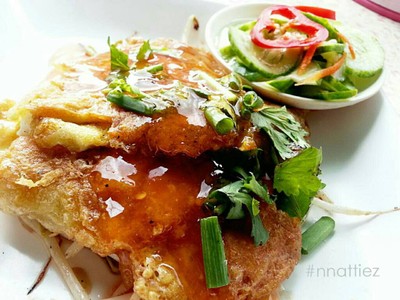 เจ๊ภัจ หอยทอด ( เจ้าเก่า ) เจ๊ภัจ หอยทอด ( เจ้าเก่า )