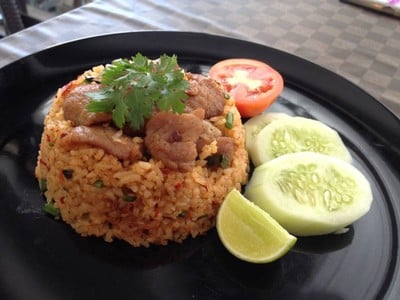 ก๋วยเตี๋ยวดู๋ดี๋ชักธง โคราช