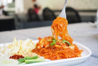 Hungry Eatery (ฮังกรี้อีทเทอร์รี่) Hungry Eatery (ฮังกรี้อีทเทอร์รี่)