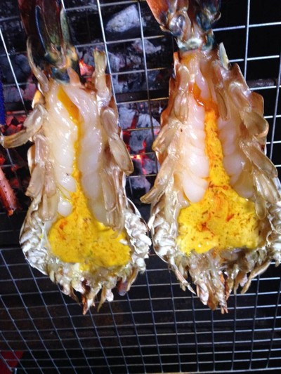 ร้านอาหารริมน้ำแกรนด์เจ้าพระญา