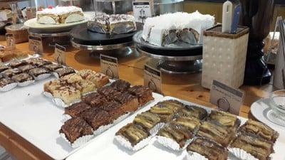 กัลปพฤกษ์ สีลม