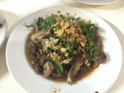 ลาบคั่ว 99.-