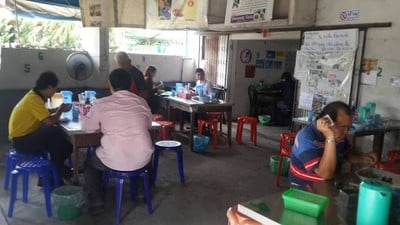 ข้าวซอยแม่มณี