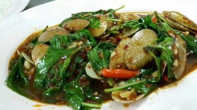 ยศข้าวต้ม สาขา1 ลาซาล18