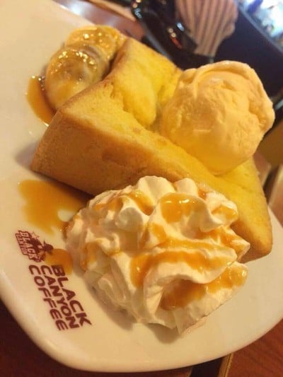 Black Canyon (แบล็คแคนยอน) เซ็นทรัล พระราม 9 Black Canyon (แบล็คแคนยอน) เซ็นทรัล พระราม 9