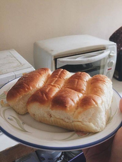 ขนมปังเนยสด