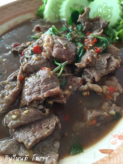 ลุงหนวดอาหารตามสั่งไม่ธรรมดา