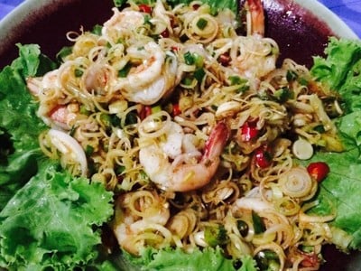 กุ้งพล่า