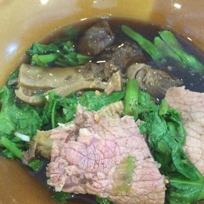 ก๋วยเตี๋ยวเนื้อวัวรับอรุณ (Rap Arun Meat Noodle) ก๋วยเตี๋ยวเนื้อวัวรับอรุณ (Rap Arun Meat Noodle)