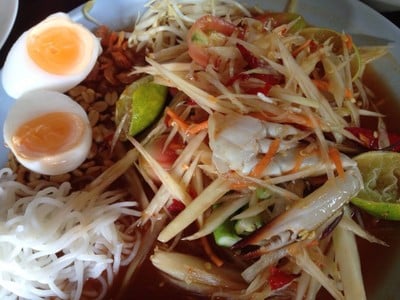 ครัวส้มตำไก่ย่างเขาสวนกวาง