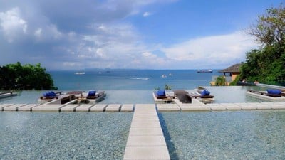 Baba Pool club โรงแรม SRI PANWA