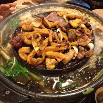 พุงกางหมูกระทะ