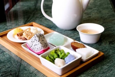 Mitramit Teahouse (โรงนํ้าชา มิตรามิตร) Mitramit Teahouse (โรงนํ้าชา มิตรามิตร)