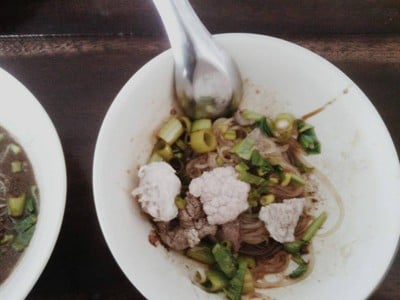 เส้นเล็กแห้ง