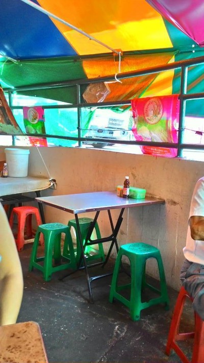 เกาเหลาเลือดหมูสะพานเหล็ก