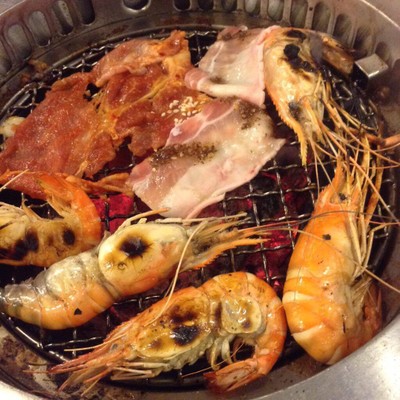 Giants yakiniku เดอะ พรอมมานาด