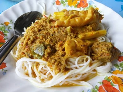 ขนมจีนจี้หนุ่ย