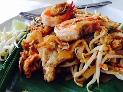 ผัดไทยกุ้งสด