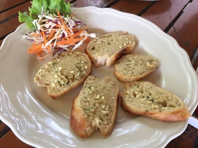 OASIS Bar & Restaurant (โอเอซิส บาร์ แอนด์ เรสเทอรองส์) OASIS Bar & Restaurant (โอเอซิส บาร์ แอนด์ เรสเทอรองส์)