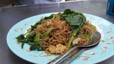 ราดหน้าไฟแรง(พจน์) (Ratna Fai Raeng (phot)) ราดหน้าไฟแรง(พจน์) (Ratna Fai Raeng (phot))