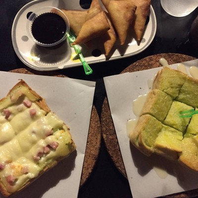 เล็กๆ นมสด บางแสน