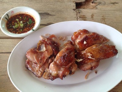 ไก่ย่างลุยไฟ อร่อยมากๆค่ะ