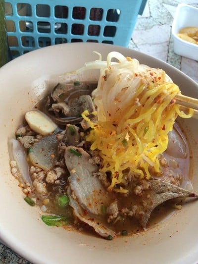 ก๋วยเตี๋ยวดู๋ดี๋ ซอยโรงแรมเมอร์ลินภูเก็ต