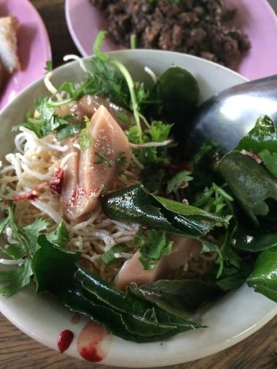 ป้าแก้ว หลู้ ลาบ