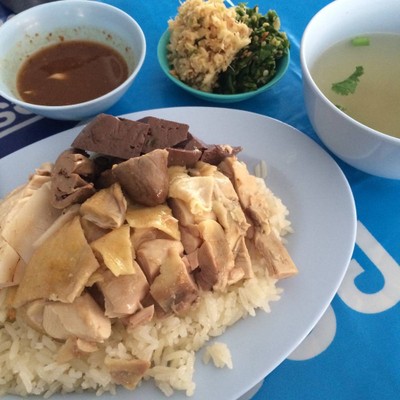 ข้าวมันไก่อ้วนโอชา สาขา 1