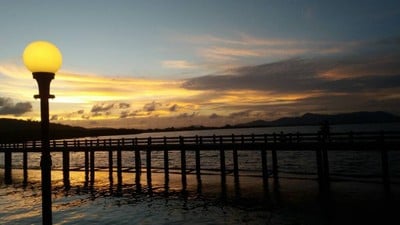 แหลมหินซีฟู้ด