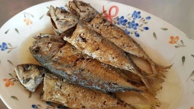 ครัวปลาทู (ทิดอ้วน) บางแสน