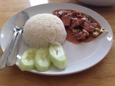 หมูผัดเต้าหู้ยี้