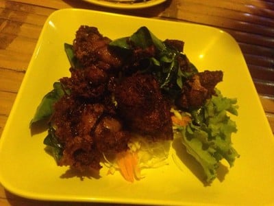 หมูอ่อนทอดสมุนไพร