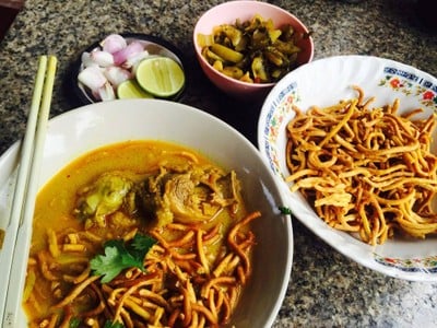 ข้าวซอย (KHAO SOI RESTAURANT) น้ำผุด ข้าวซอย (KHAO SOI RESTAURANT) น้ำผุด