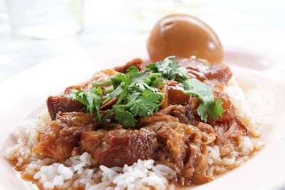 พรเพ็ญขาหมูเสวย