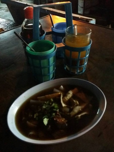 เมนูของร้าน ก๋วยจั๊บ วัดโรงช้าง