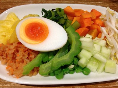 ร้านขนมจีนน้ำยาปูแม่ติ๋ม @Eathai