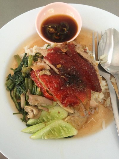 โอเหลียงเป็ดย่าง โอเหลียงเป็ดย่าง