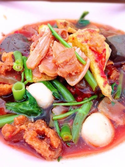 เย็นตาโฟ ประตูชัย (Yentafo Pratuchai) เย็นตาโฟ ประตูชัย (Yentafo Pratuchai)