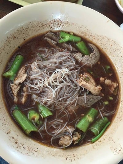 ก๋วยเตี๋ยวเรือหน้าวัดคลองแห