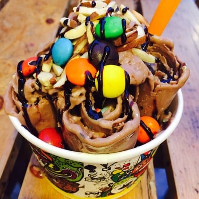 Ice manias (ไอติมผัด) เอเชียทีค Ice manias (ไอติมผัด) เอเชียทีค