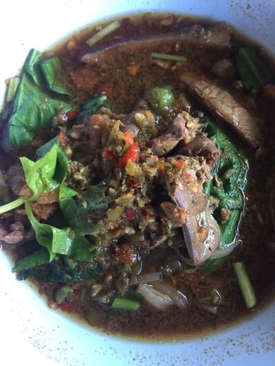 ก๋วยเตี๋ยวเรือป้าแจ๋ว คลอง 2 (ธัญบุรี)