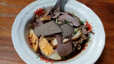 ก๋วยจั๋บแบบเกาเหลา เครื่องแน่น 50บาท
