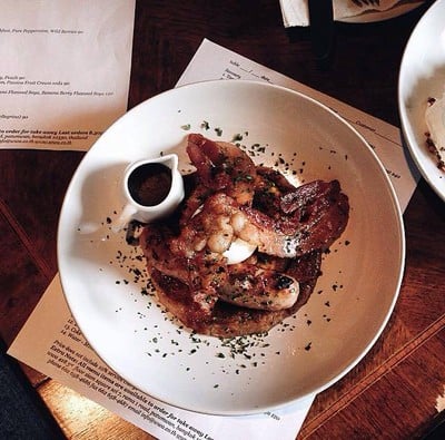 wwa cafe   Siam Square