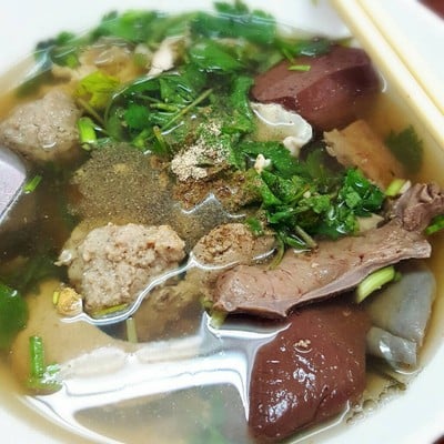 สหรส (เกาเหลาเลือดหมู) พหลโยธิน สหรส (เกาเหลาเลือดหมู) พหลโยธิน