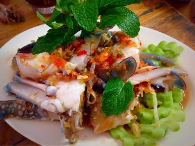 เจ้กานเมืองใหม่ดอนเมือง ก.ไก่ทอดตะลอนตำ เจ้กานเมืองใหม่ดอนเมือง ก.ไก่ทอดตะลอนตำ