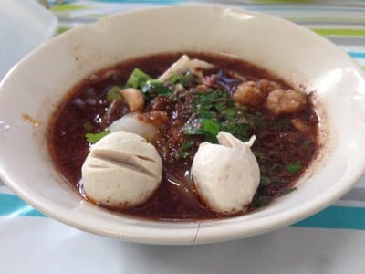 เตี๋ยวเรือต่อชาม เจ็ดยอด เจ็ดยอด